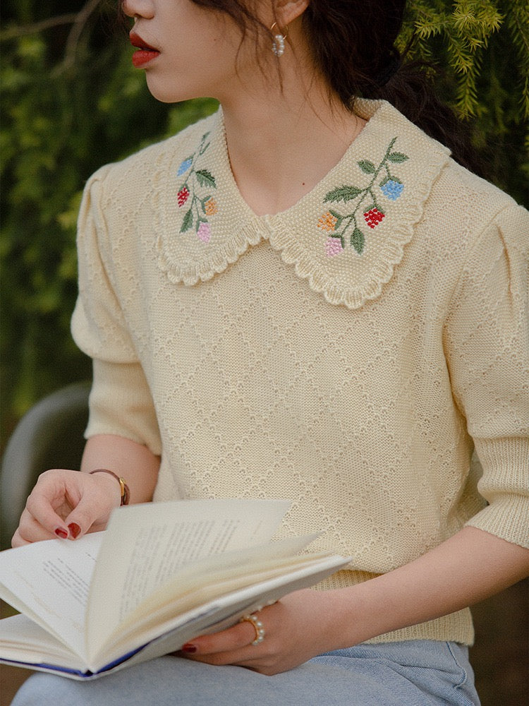 Knitted Embroidery Floral Top