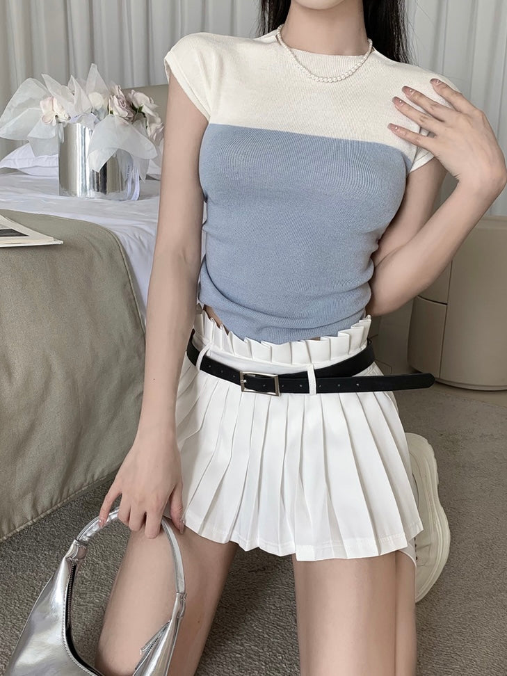 Ruched Side Ice Cream Color Contrasted Knitted Top