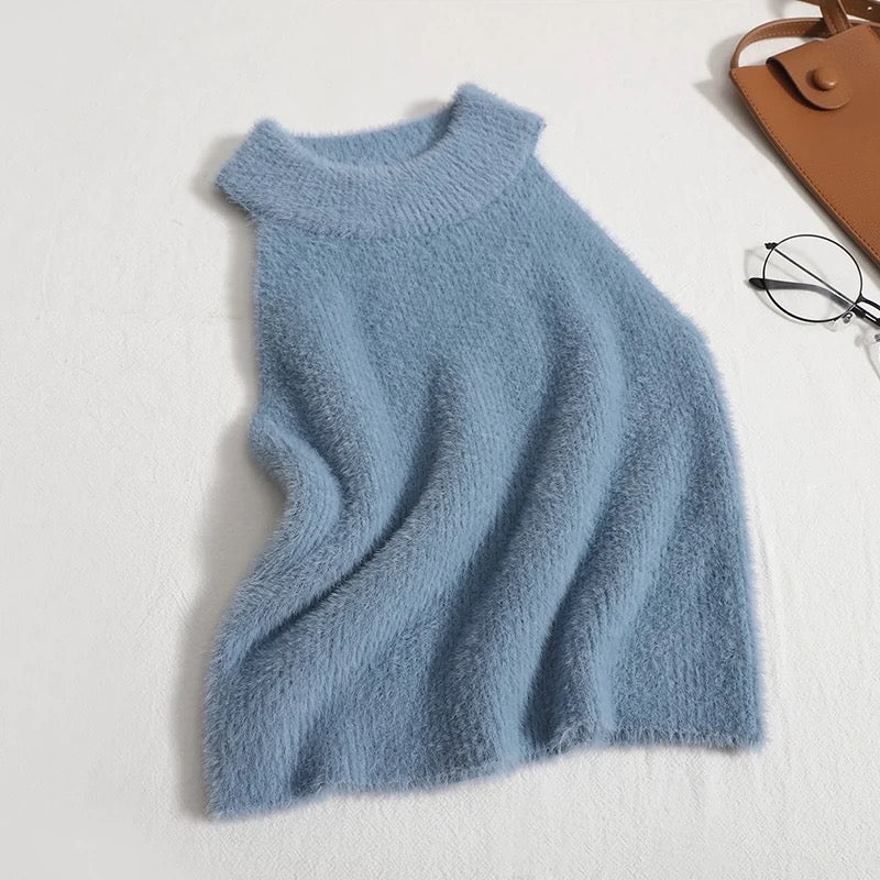 Soft Fur Knitted Round Neck Sleeveless Top