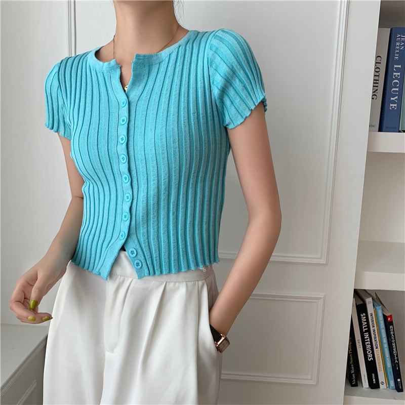 Simple Daily Knitted Top w/  Working Button