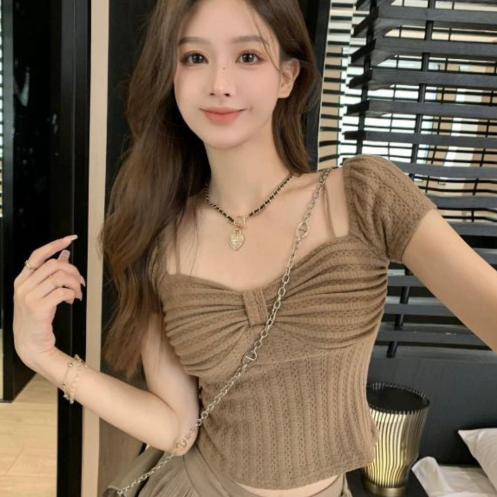 Elegant Style Embossed Pattern Knitted Top