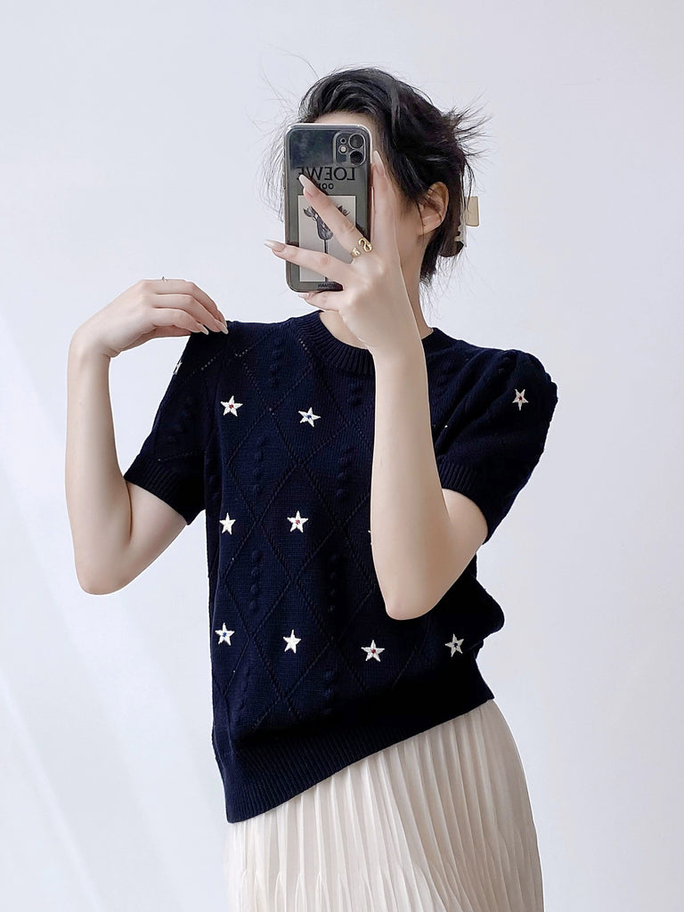 Embroidery Star Embossed Pattern Knitted Oversize Top