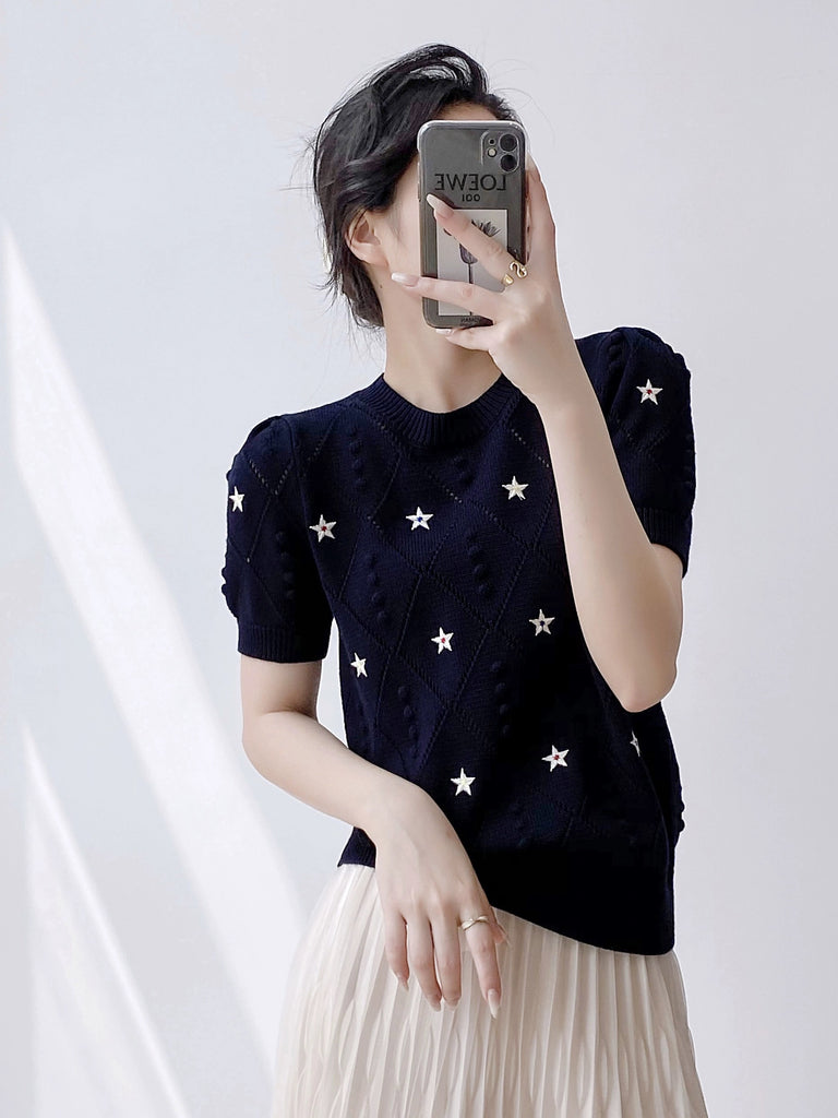 Embroidery Star Embossed Pattern Knitted Oversize Top