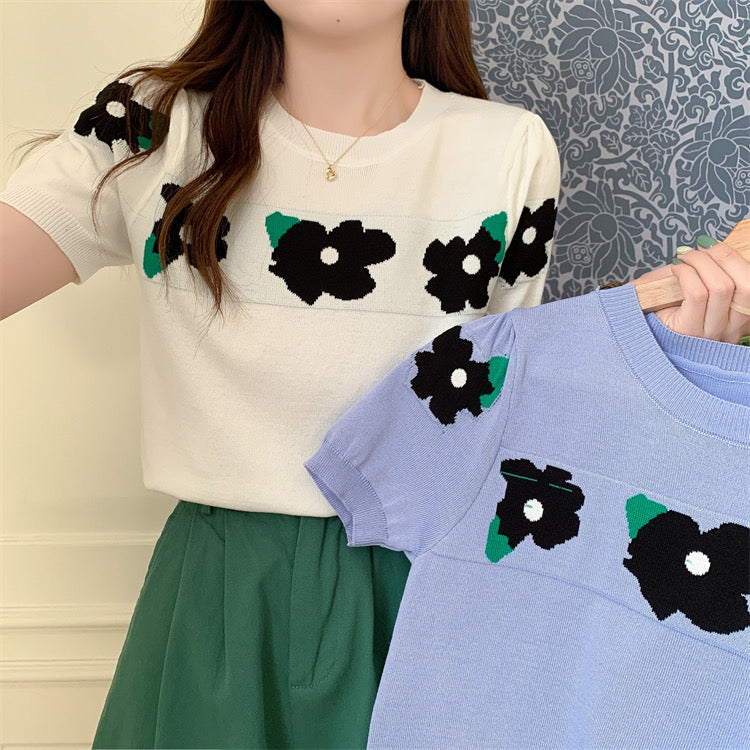 Floral Pattern Simple Knitted Top