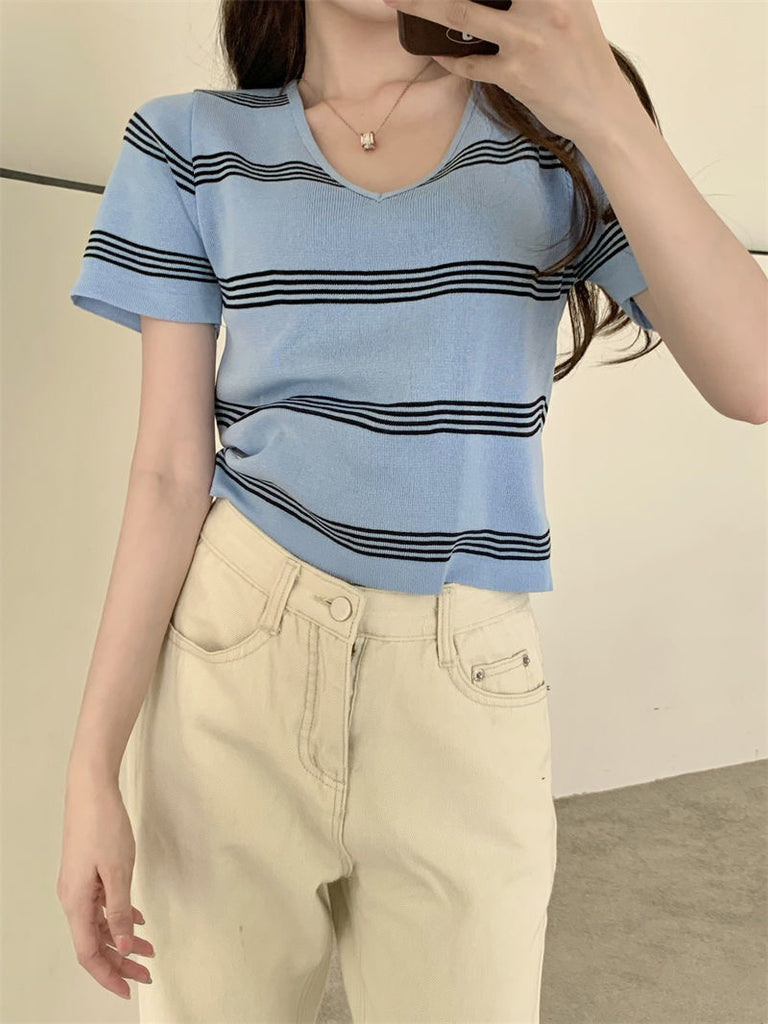 V-neck Stripe Classic Knitted Top