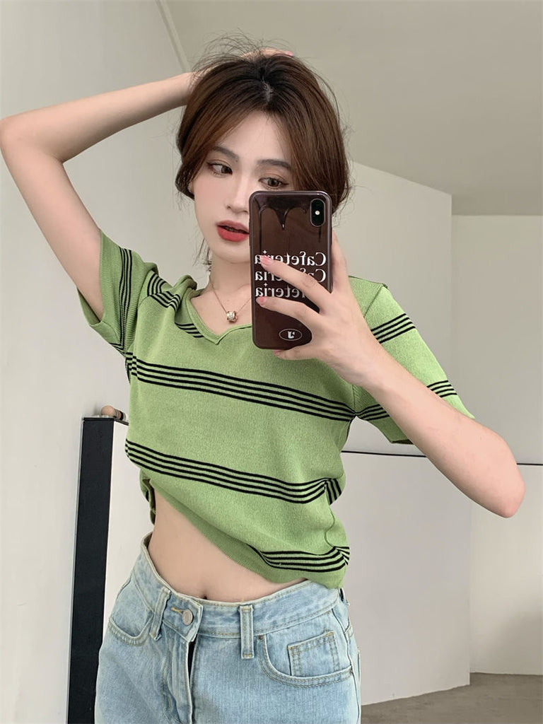 V-neck Stripe Classic Knitted Top