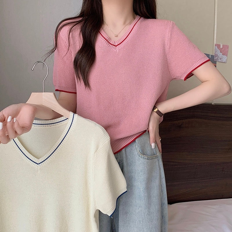 V-neck Two Tone Knitted Top