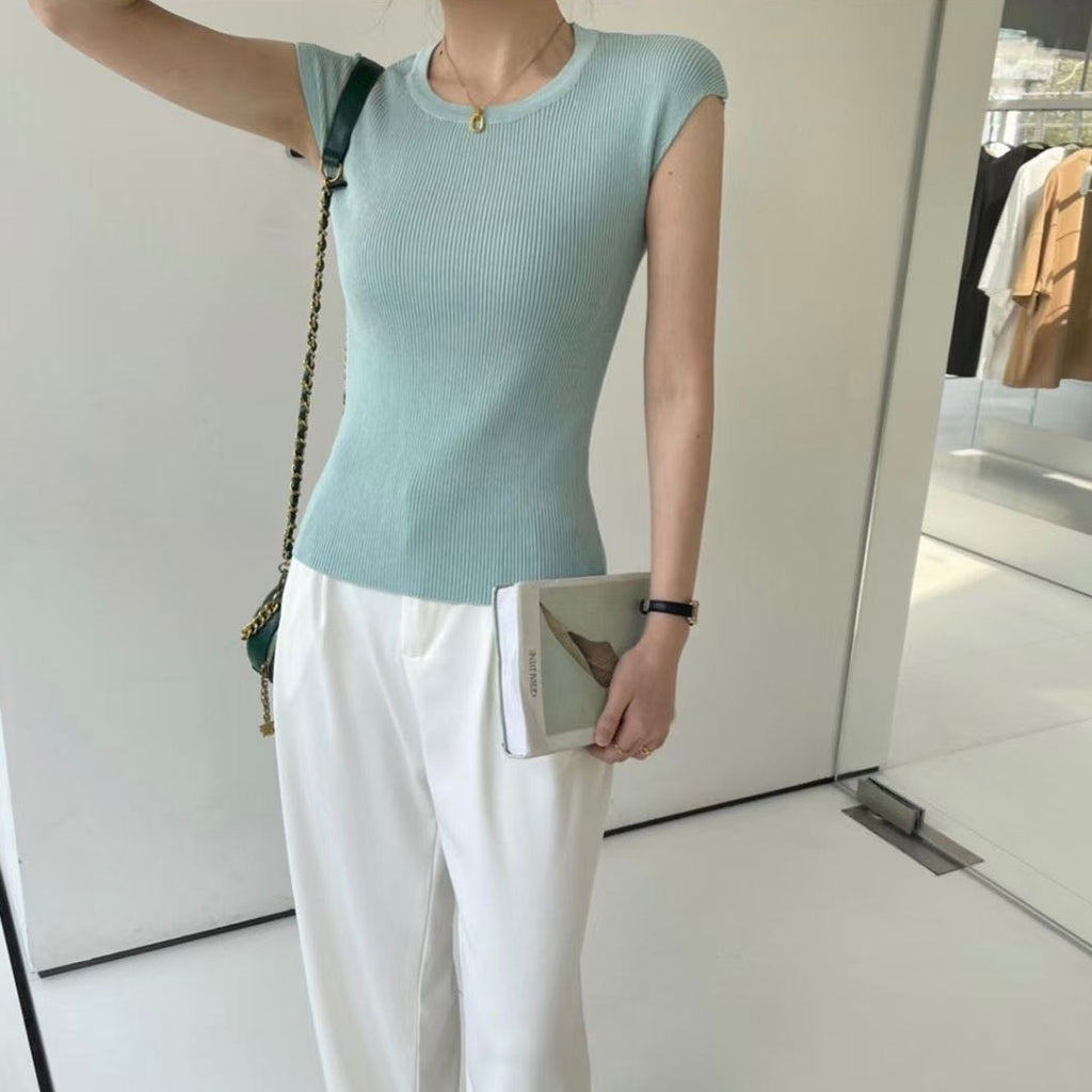 Simple Chic Knitted Top