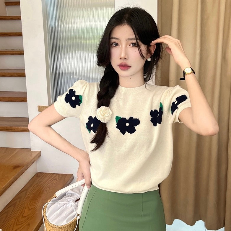 Floral Pattern Simple Knitted Top