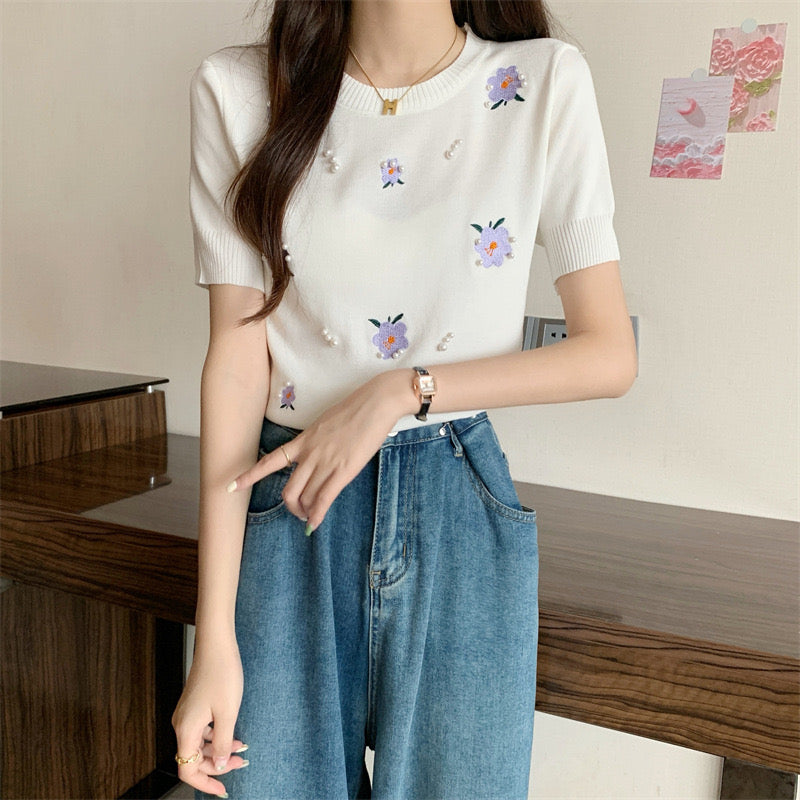 Embroidery Floral Pearl Detail Knitted Top