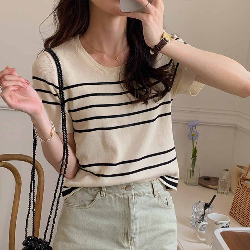 Chic Stripe Knitted Top
