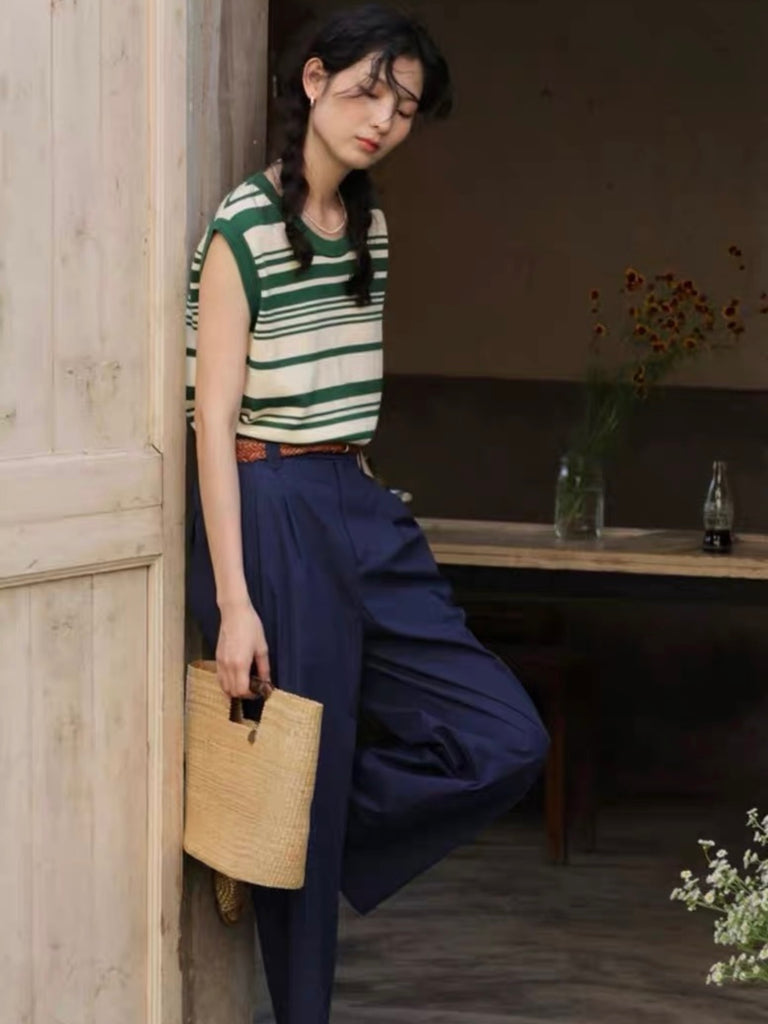 Sleeveless Stripe Knitted Top